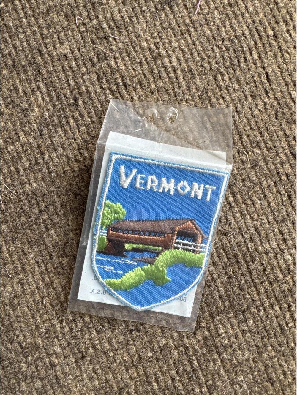 VTG Voyager Emblems Vermont Patch — Covered Bridge Travel Souvenir